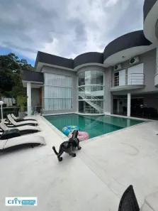 Casa de Condomínio com 4 Quartos à venda, 700m² no Jardim Imperial, Arujá