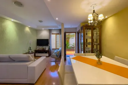 Casa com 3 Quartos à venda, 140m² no Centro, Diadema