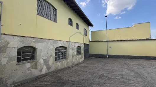 Casa com 3 Quartos para venda ou aluguel, 124m² no Vila Nova Cintra, Mogi das Cruzes