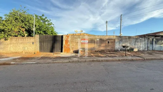 Casa com 2 Quartos à venda, 90m² no Parque Industrial Paulista, Goiânia