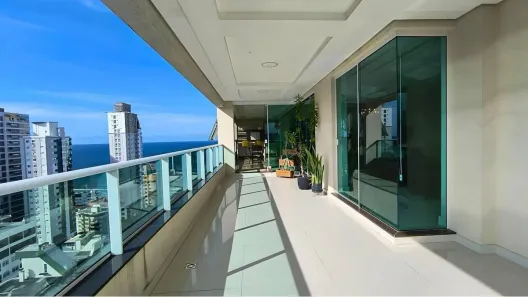 Apartamento com 5 Quartos à venda, 290m² no Meia Praia, Itapema