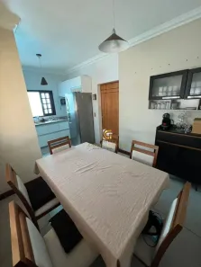 Sobrado com 3 Quartos para alugar, 140m² no Bosque dos Eucaliptos, São José dos Campos