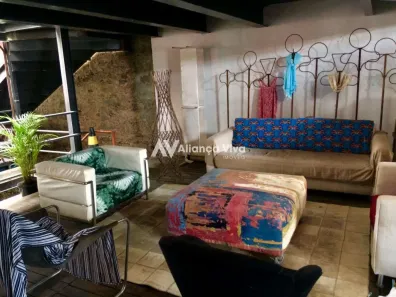 Galpão/Depósito/Armazém com 2 Quartos à venda, 234m² no Santa Teresa, Rio de Janeiro