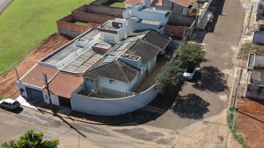 Casa com 3 Quartos à venda, 166m² no Jardim Rezek IV, Artur Nogueira