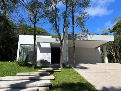Casa com 3 Quartos à venda, 400m² no Avenida Central, Gramado