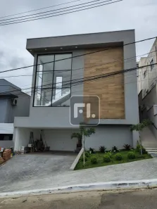 Casa de Condomínio com 3 Quartos à venda, 300m² no Parque Sinai, Santana de Parnaíba