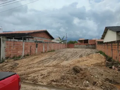 Lote/Terreno à venda, 250m² no Balneário dos Golfinhos, Caraguatatuba