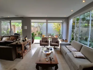 Sobrado com 4 Quartos à venda, 350m² no Jardim Luzitânia, São Paulo