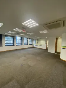 Sala Comercial com 6 Quartos para alugar, 484m² no Centro, Rio de Janeiro