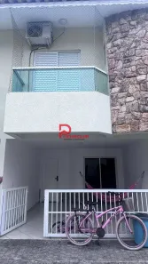 Sobrado com 3 Quartos à venda, 132m² no Canto do Forte, Praia Grande