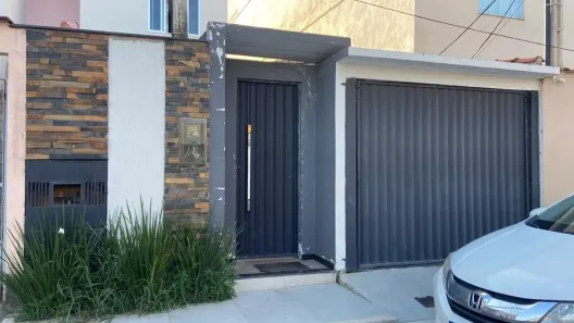 Casa com 3 Quartos à venda, 250m² no Centro (Califórnia da Barra), Barra do Piraí