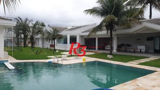 Casa de Condomínio com 7 Quartos para alugar, 628m² no Jardim Acapulco, Guarujá