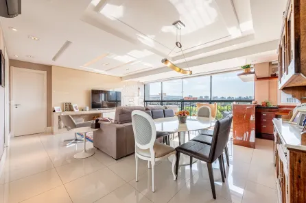 Apartamento com 3 Quartos à venda, 120m² no Jardim Europa, Porto Alegre