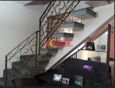 Sobrado com 3 Quartos à venda, 280m² no Jardim Santa Emilia, Guarulhos