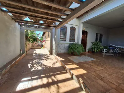 Casa com 3 Quartos à venda, 196m² no Paulicéia, Piracicaba