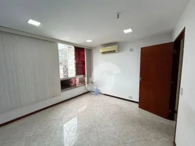 Sala Comercial à venda, 35m² no Centro, Niterói