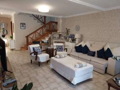 Casa com 3 Quartos à venda, 237m² no Vila Thais, Atibaia