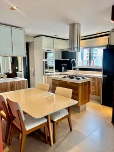 Apartamento com 3 Quartos para venda ou aluguel, 151m² no Vila Olímpia, São Paulo