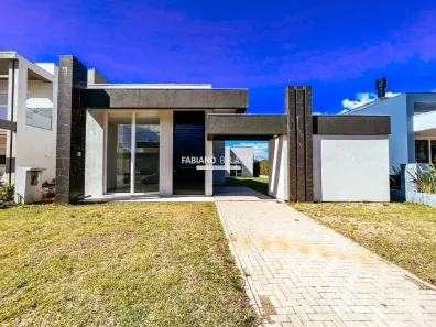 Casa de Condomínio com 4 Quartos à venda, 178m² no Capão da Canoa, Capão da Canoa