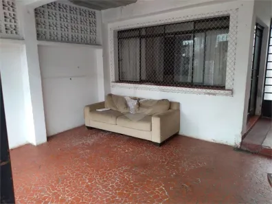Sobrado com 2 Quartos à venda, 110m² no Vila Hamburguesa, São Paulo