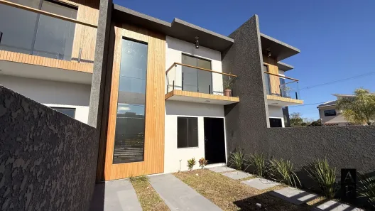 Casa com 3 Quartos à venda, 115m² no , Garopaba