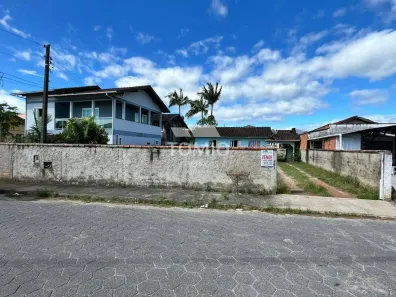 Casa com 3 Quartos à venda, 435m² no Coloninha, Gaspar