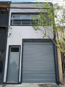 Prédio Residencial para alugar, 200m² no Vila Anastácio, São Paulo