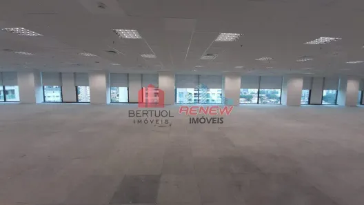 Sala Comercial para alugar, 1090m² no Cidade Monções, São Paulo
