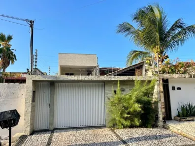 Casa com 4 Quartos à venda, 218m² no Manuel Dias Branco, Fortaleza