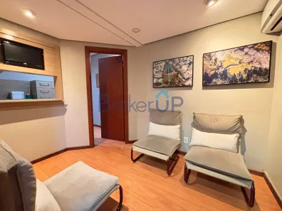 Sala Comercial à venda, 67m² no Moinhos de Vento, Porto Alegre