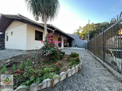 Galpão/Depósito/Armazém com 3 Quartos à venda, 295m² no Itoupavazinha, Blumenau