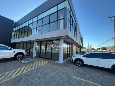 Sala Comercial para alugar, 215m² no Neva, Cascavel