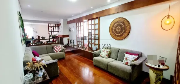 Sobrado com 4 Quartos à venda, 291m² no Jardim Esplanada II, São José dos Campos