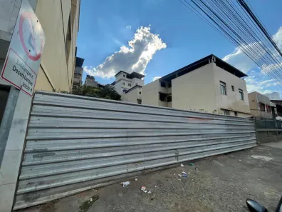 Lote/Terreno à venda, 374m² no Bairu, Juiz de Fora