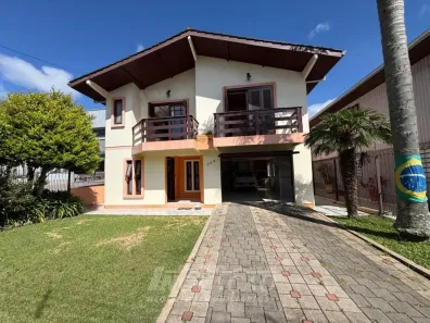Casa com 4 Quartos à venda, 239m² no Desvio Rizzo, Caxias do Sul