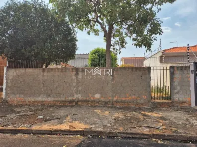 Lote/Terreno à venda, 300m² no Jardim Tabapuã (Vila Xavier), Araraquara
