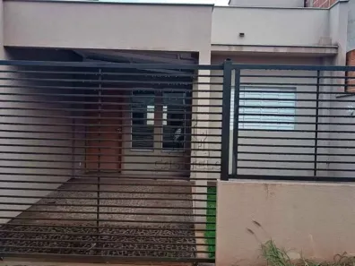 Casa com 3 Quartos à venda, 80m² no Colúmbia, Londrina