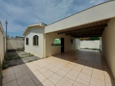 Casa com 2 Quartos para alugar, 90m² no São Carlos, Anápolis