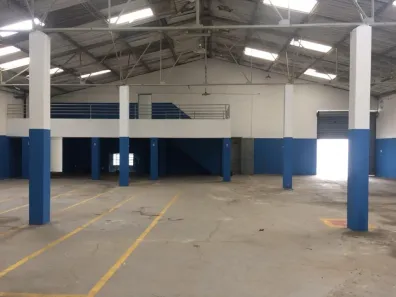 Galpão/Depósito/Armazém à venda, 725m² no Jordanópolis, São Bernardo do Campo