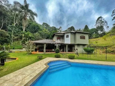 Fazenda/Sítio com 3 Quartos à venda, 250m² no Salvaterra, Juiz de Fora