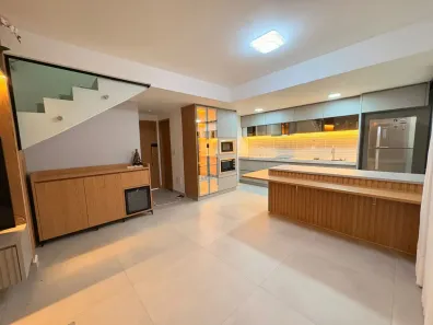 Casa de Condomínio com 3 Quartos à venda, 181m² no Jardins Marselha, Aparecida de Goiânia