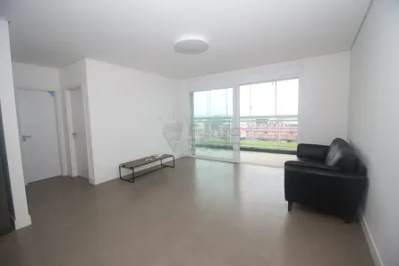 Apartamento com 2 Quartos para alugar, 76m² no Centro, Pelotas