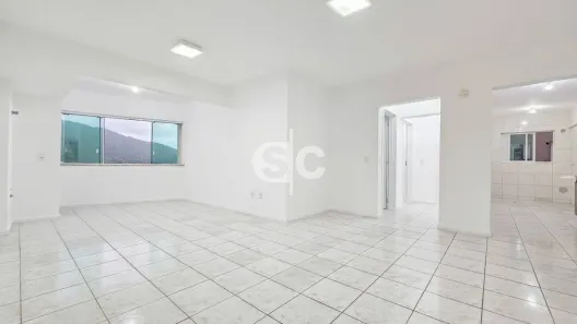 Apartamento com 2 Quartos para alugar, 84m² no Tabuleiro, Camboriú
