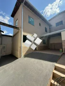 Casa com 2 Quartos para alugar, 80m² no Jaqueline, Belo Horizonte