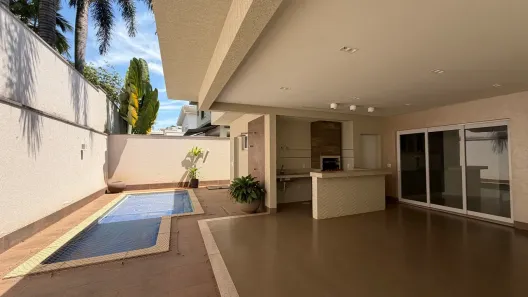 Casa de Condomínio com 4 Quartos para alugar, 260m² no Jardins Verona, Goiânia