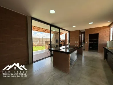 Fazenda/Sítio com 4 Quartos à venda, 230m² no Bairro dos Pires, Limeira