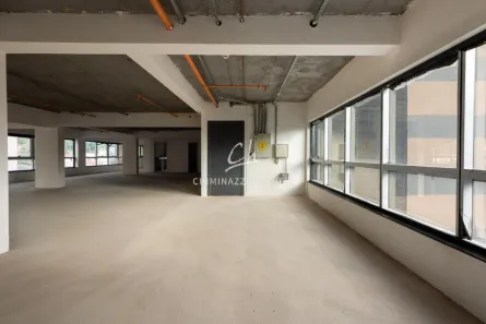 Sala Comercial para alugar, 202m² no Cambuí, Campinas
