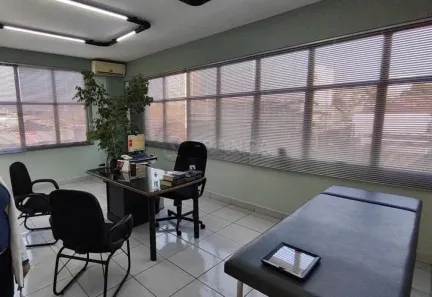 Sala Comercial à venda, 50m² no Centro, Jacareí