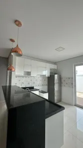 Casa de Condomínio com 3 Quartos para alugar, 150m² no Ponta Negra, Manaus
