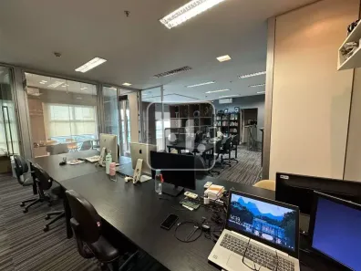 Sala Comercial para venda ou aluguel, 254m² no Cidade Monções, São Paulo